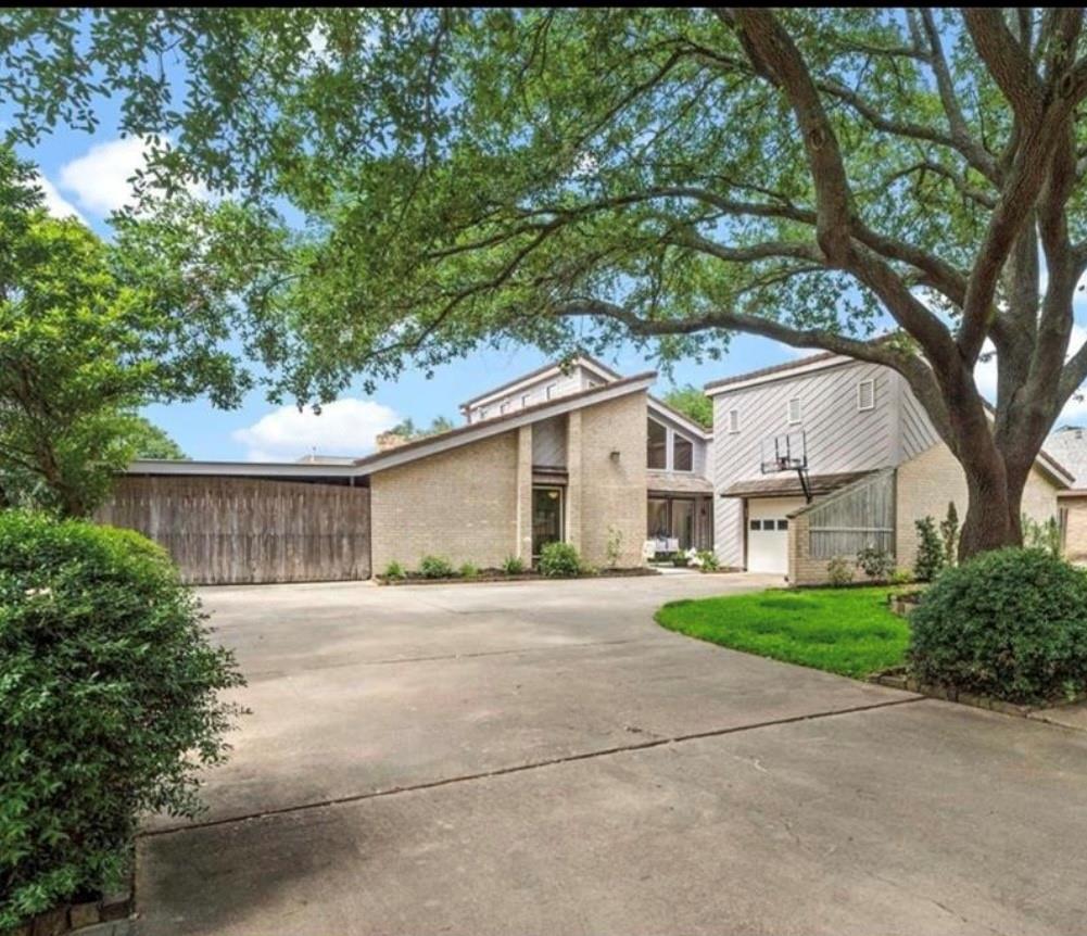 4403 Valparaiso Circle