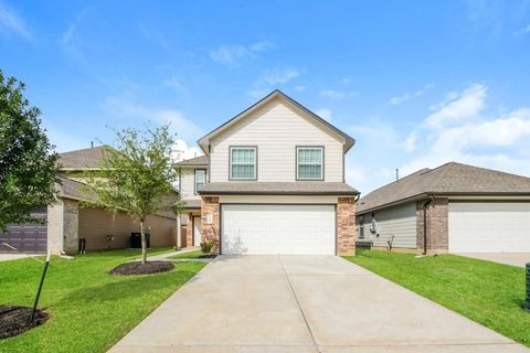 Photo of 1208 Narrow Heights Drive, Conroe, TX 77301 (MLS # 69352570)