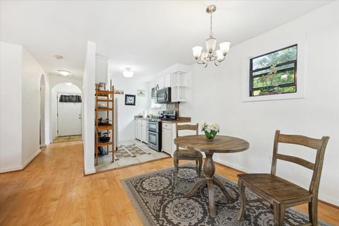 Tiny photo for 2302 Wentworth Street, Houston, TX 77004 (MLS # 32547255)