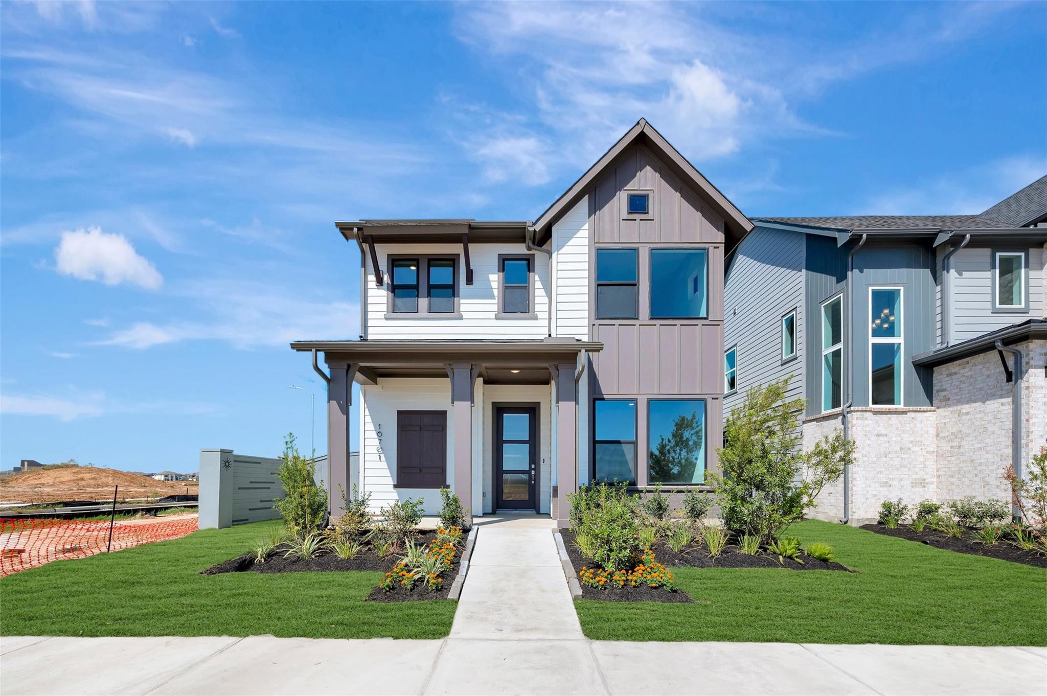 16701 Vibrant Lea Lane