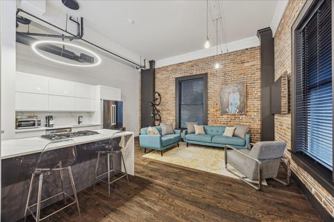 Photo of 915 Franklin Street #2F, Houston, TX 77002 (MLS # 2889679)