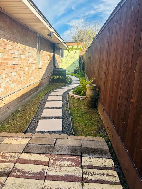 Tiny photo for 10518 Pleasanton Drive, Houston, TX 77038 (MLS # 44710711)