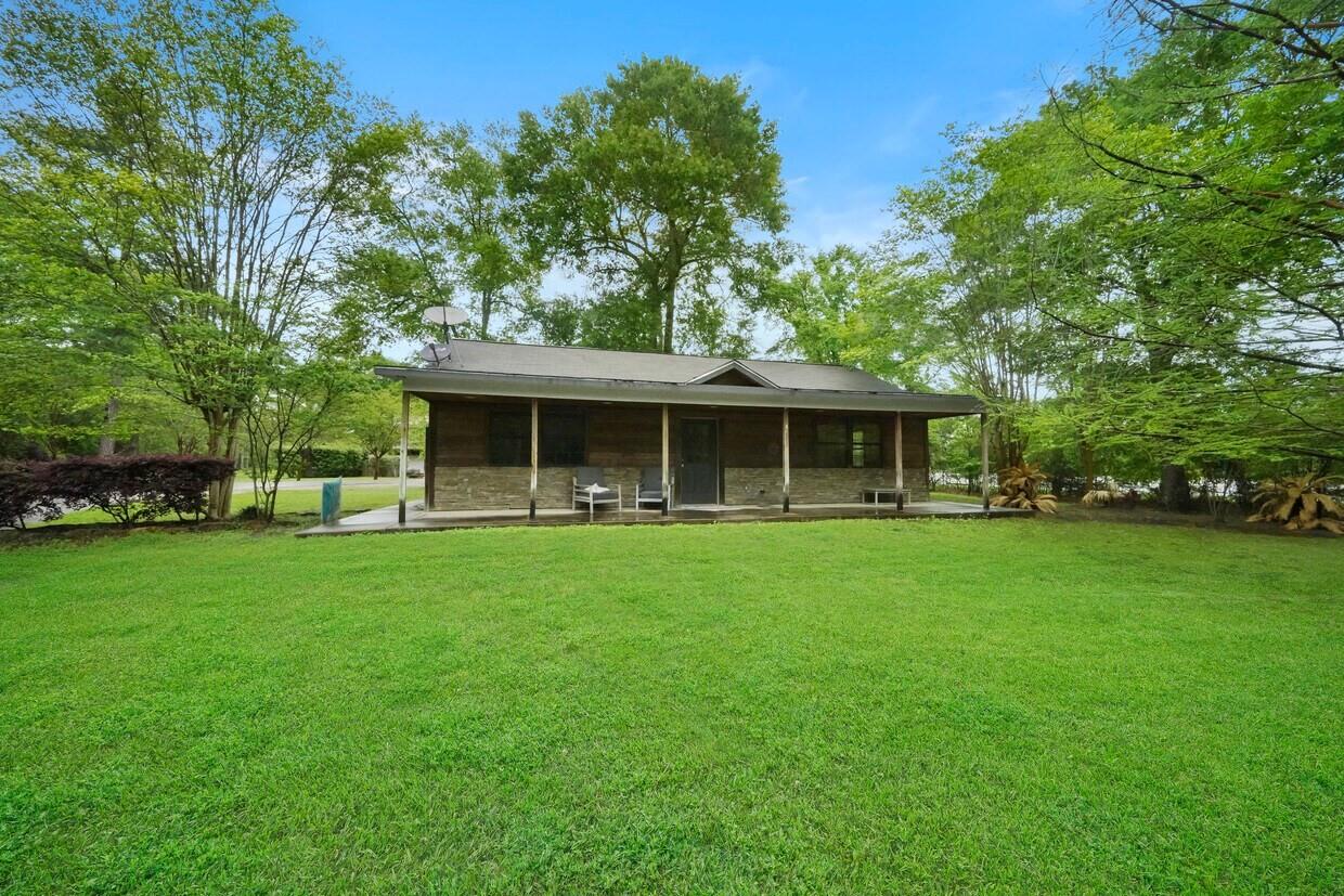 25566 Bradbury Drive