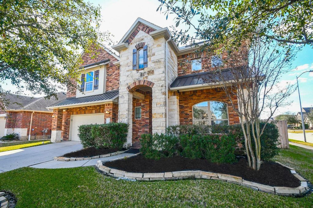 Photo of 4331 Estes Ridge Lane, Katy, TX 77493 (MLS # 96853255)