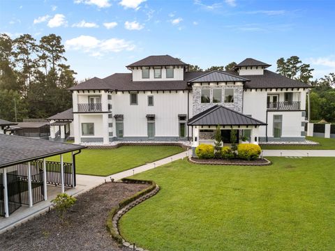 Photo of 12 County Road 3558, Cleveland, TX 77327 (MLS # 14213554)