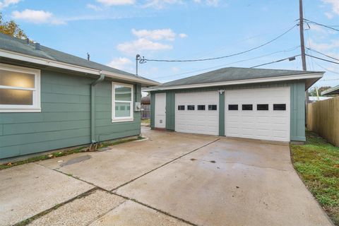 Tiny photo for 1801 Harding Street, Pasadena, TX 77502 (MLS # 7782885)