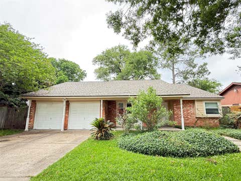 Photo of 16439 Hickory Knoll Drive, Houston, TX 77059 (MLS # 14927570)