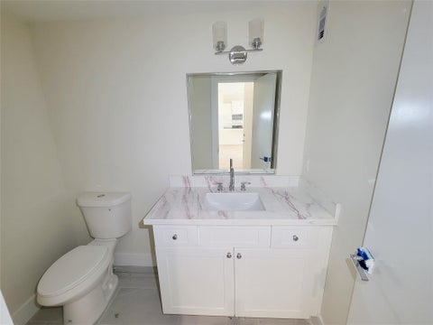 Tiny photo for 5931 Beall Street #B, Houston, TX 77091 (MLS # 92923097)