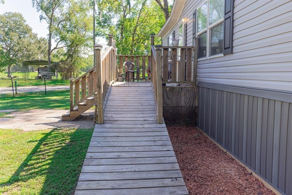 Photo of 88 County Road 1333, Liberty, TX 77575 (MLS # 16681903)