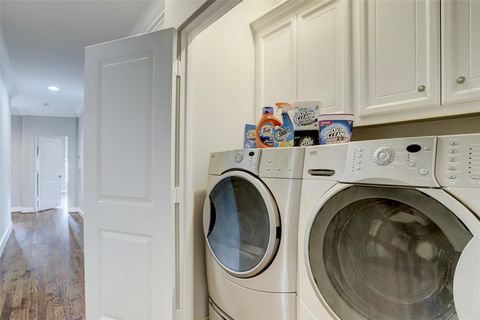 Tiny photo for 6310 Taggart Street #B, Houston, TX 77007 (MLS # 25686967)