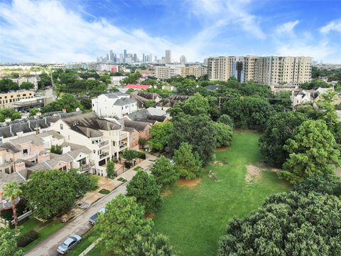 Tiny photo for 6310 Taggart Street #B, Houston, TX 77007 (MLS # 25686967)