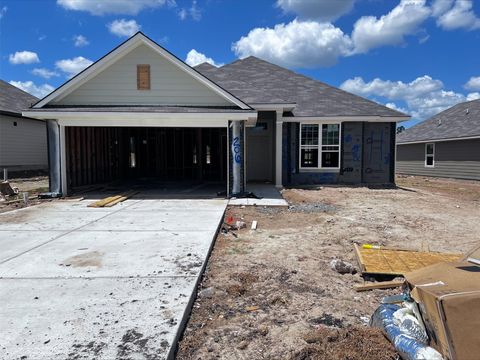 Photo of 206 New Dawn Trail, Huntsville, TX 77320 (MLS # 66062644)