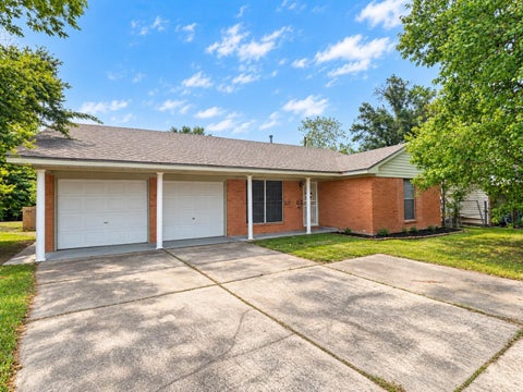 Homes For Sale - 10807 Safeguard Street<br/> Harris County, Houston, TX 77047