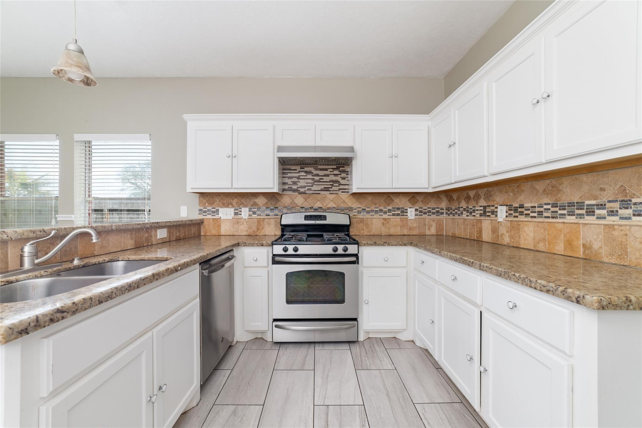 6315 Laurel Run