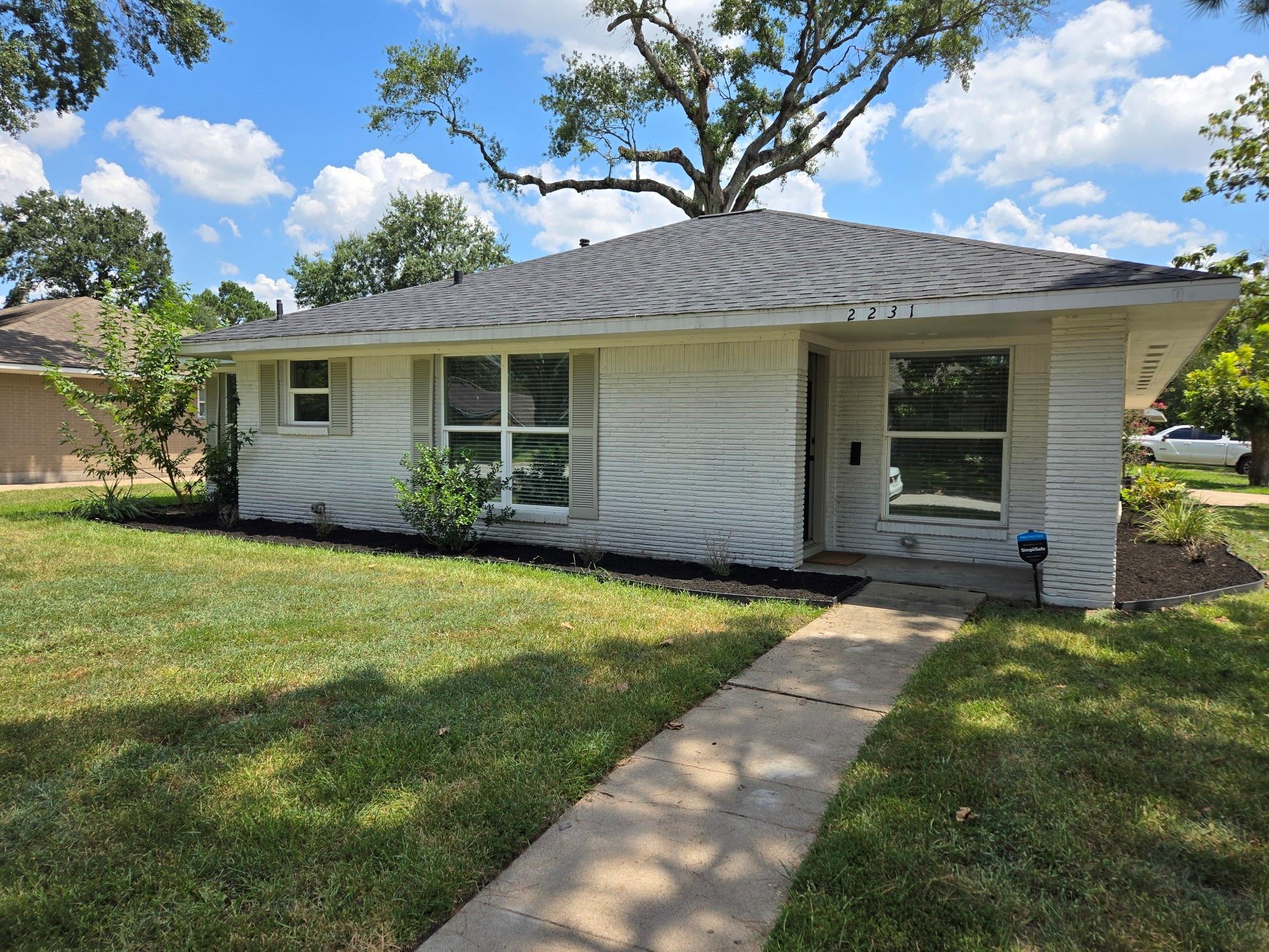 2231 Latexo Drive