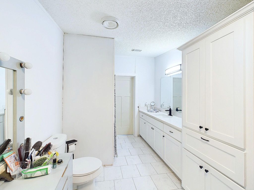 Photo of 24249 Glory Avenue, Porter, TX 77365 (MLS # 30096831)