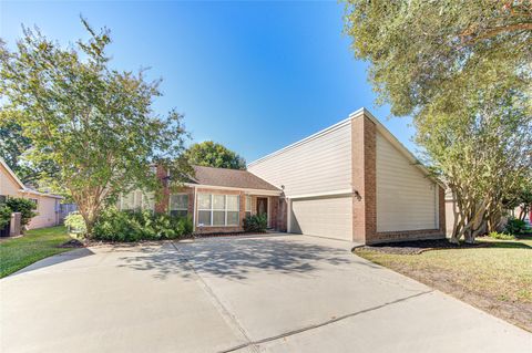 Photo of 14107 Cherry Mound Road, Houston, TX 77077 (MLS # 96508368)