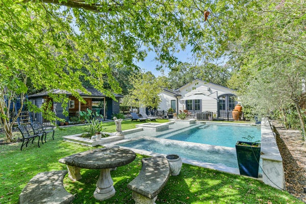 934 SHELTERWOOD DR, HOUSTON, TX 77008 - Image 5fa3f59f276fbdd00fbf14ce2dfa30ab/3583093421