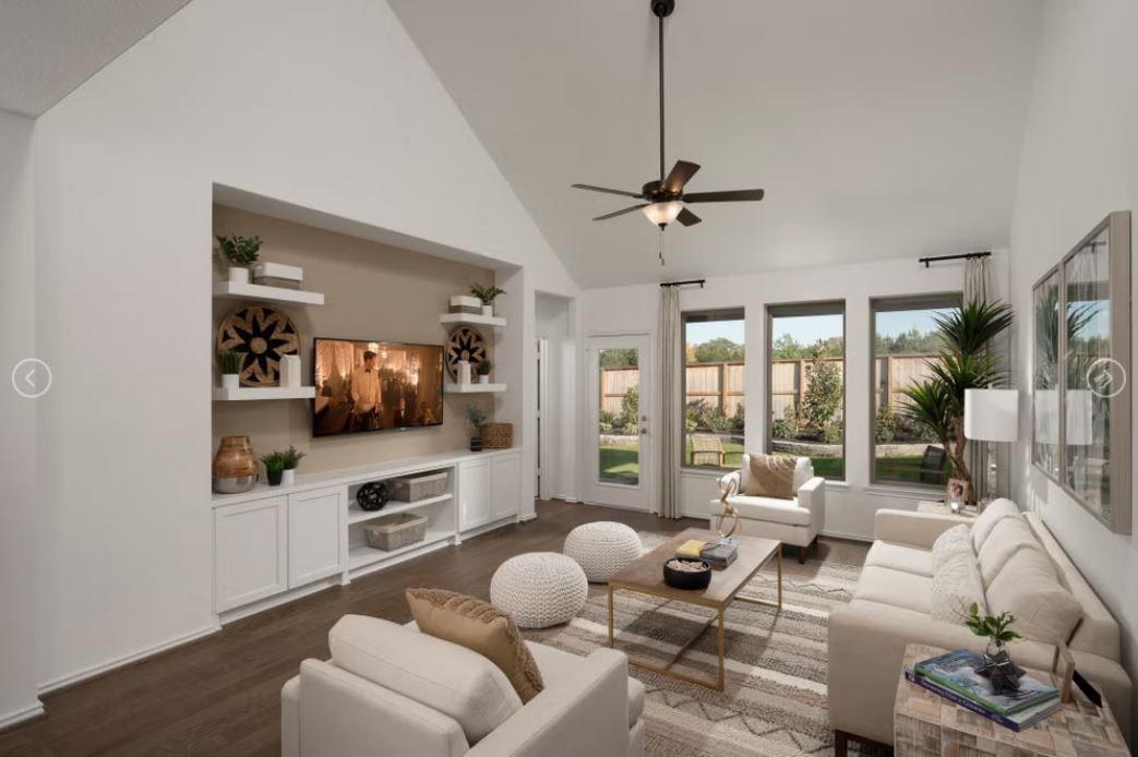3231 Raintree Crescent Trail