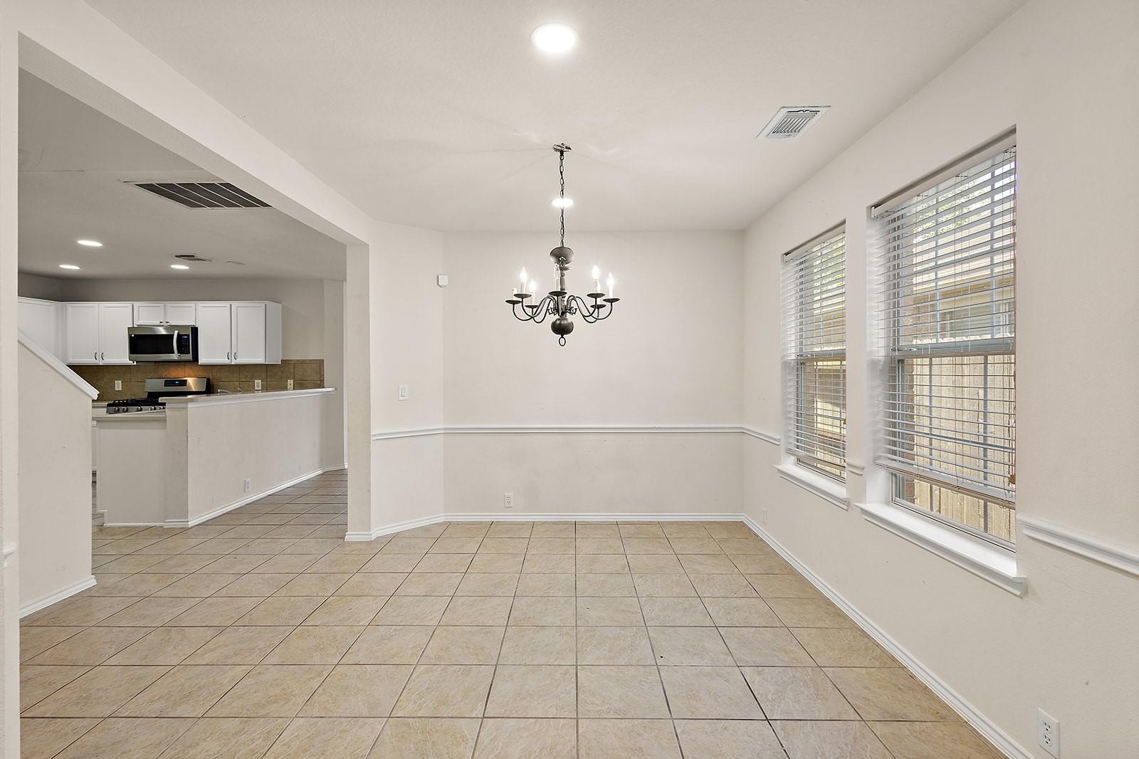 5818 Kenwood
