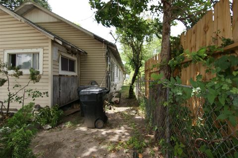 Homes For Sale - 1265 Morris Street Street<br/> Houston, TX 77009