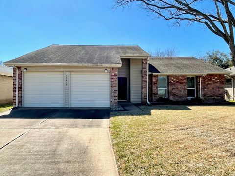 Photo of 19419 Moonhollow Drive Dr, Houston, TX 77084 (MLS # 43490463)