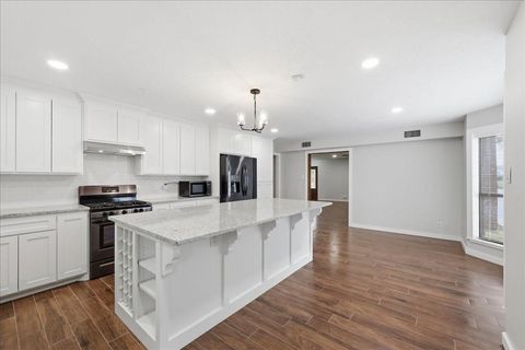 Tiny photo for 3105 Price Street, Nederland, TX 77627 (MLS # 2357523)