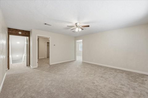 Tiny photo for 3105 Price Street, Nederland, TX 77627 (MLS # 2357523)
