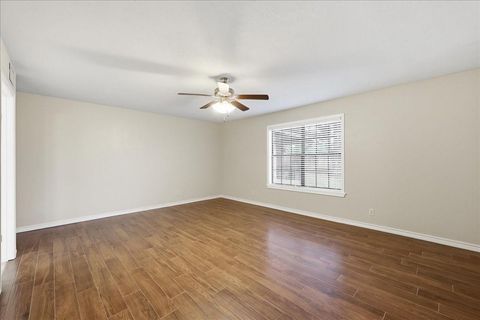 Tiny photo for 3105 Price Street, Nederland, TX 77627 (MLS # 2357523)