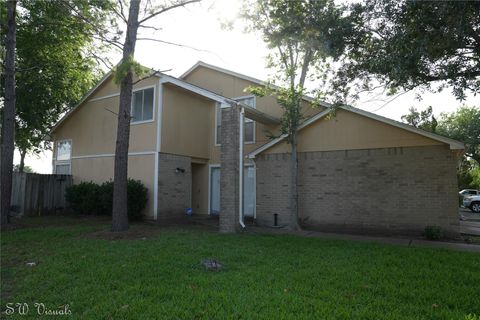 Photo of 8803 Vinkins Road, Houston, TX 77071 (MLS # 80608610)