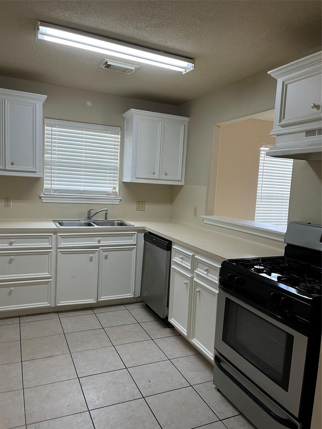 Photo of 321 Holiday Street #B, Tomball, TX 77375 (MLS # 96285801)