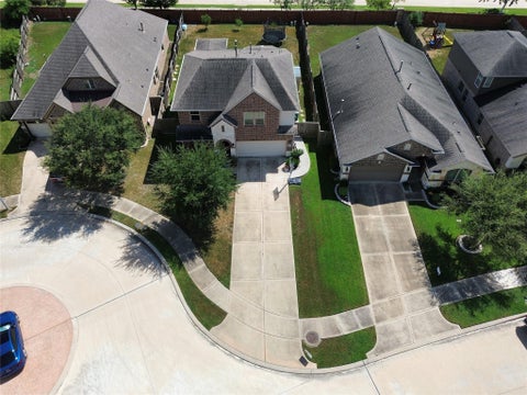 Photo of 9714 Stratton Ridge Drive, Richmond, TX 77406 (MLS # 80711031)