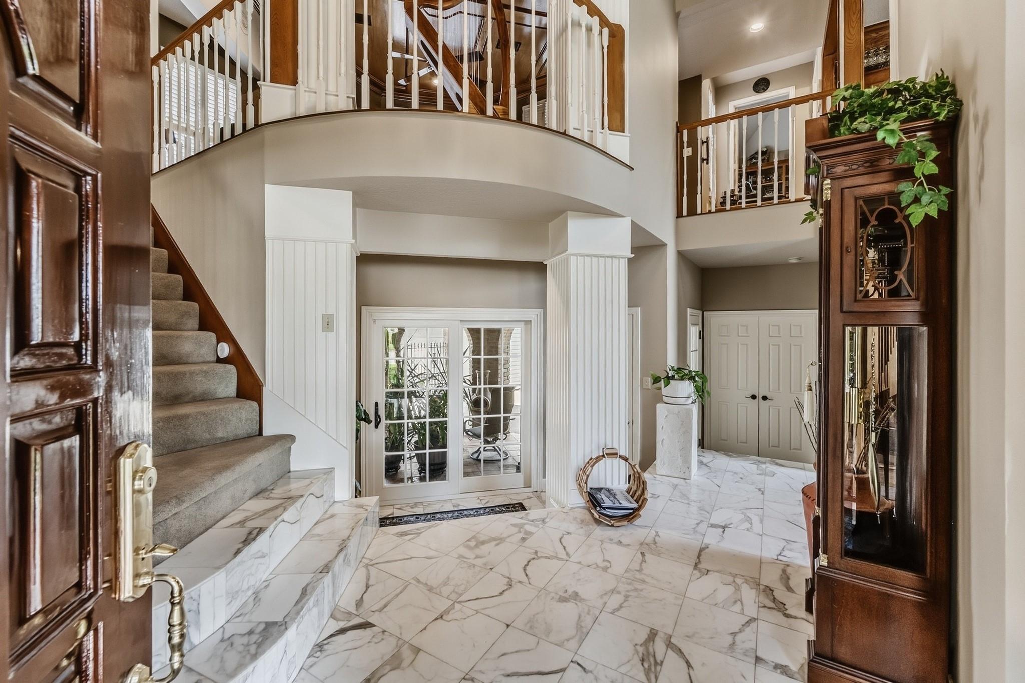 6047 Spring Creek Lane