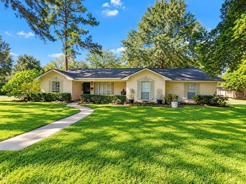 Photo of 601 Apple Blossum Street, Woodville, TX 75979 (MLS # 63283790)