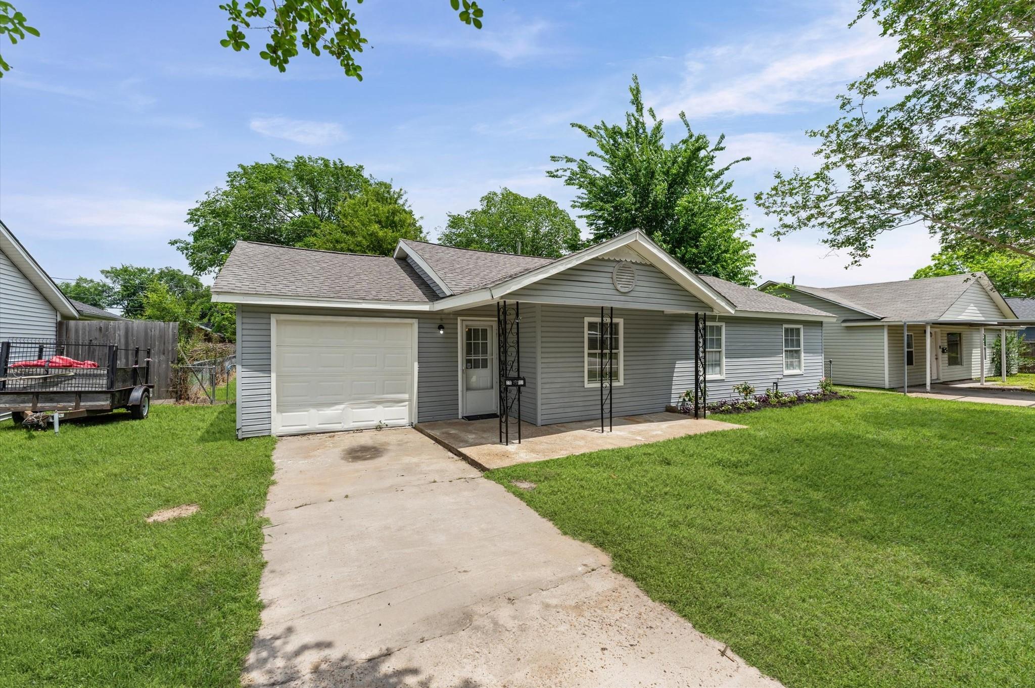 2617 Kingsdale Drive