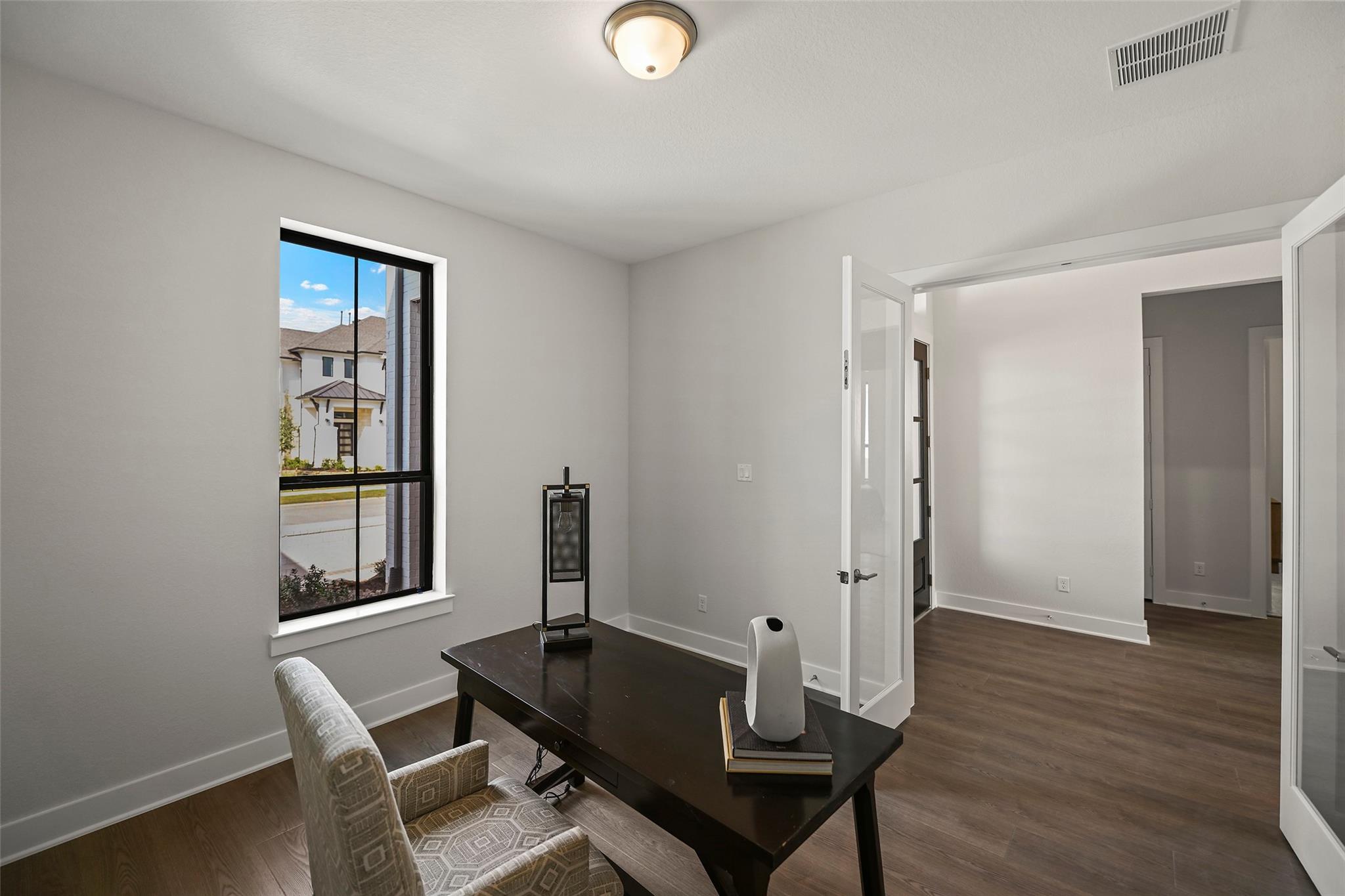 22031 Dahoon Holly Way