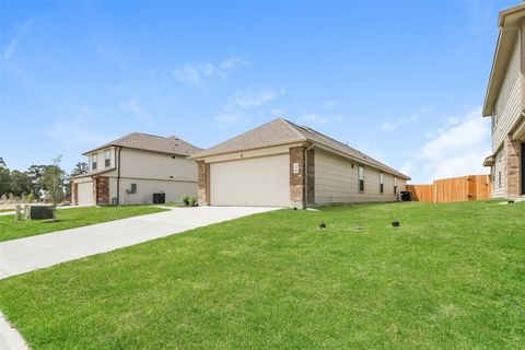 Photo of 416 Brushback Drive, Huntsville, TX 77320 (MLS # 89151487)