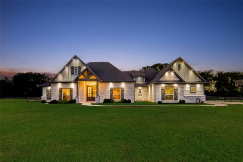 Photo of 415 China Grove Drive, Rosharon, TX 77583 (MLS # 84488096)