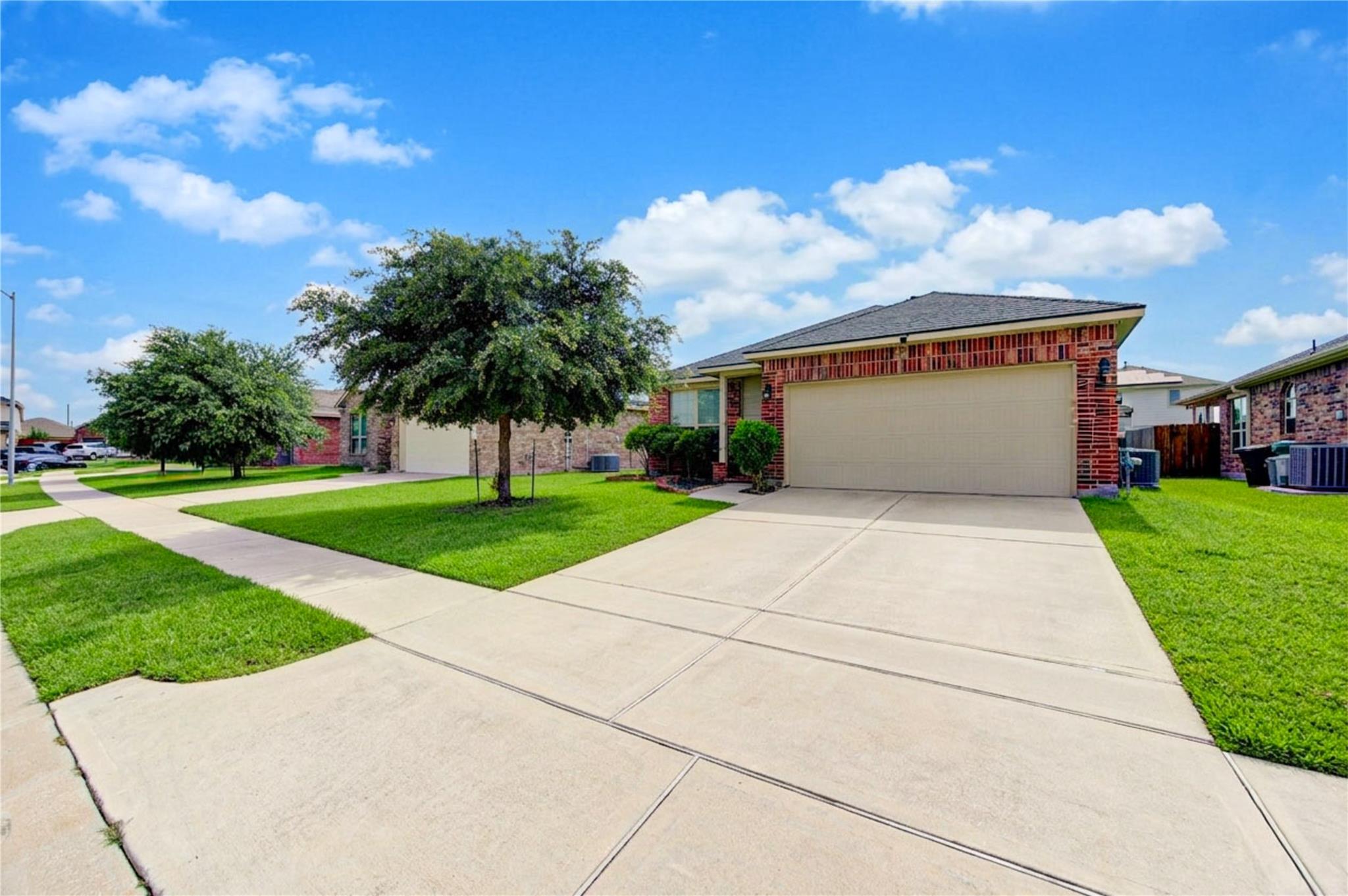 5206 Rosehill Ridge Court