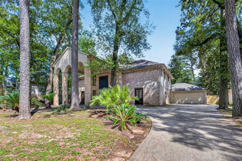 Photo of 8103 Oak Moss Drive, Spring, TX 77379 (MLS # 96334354)