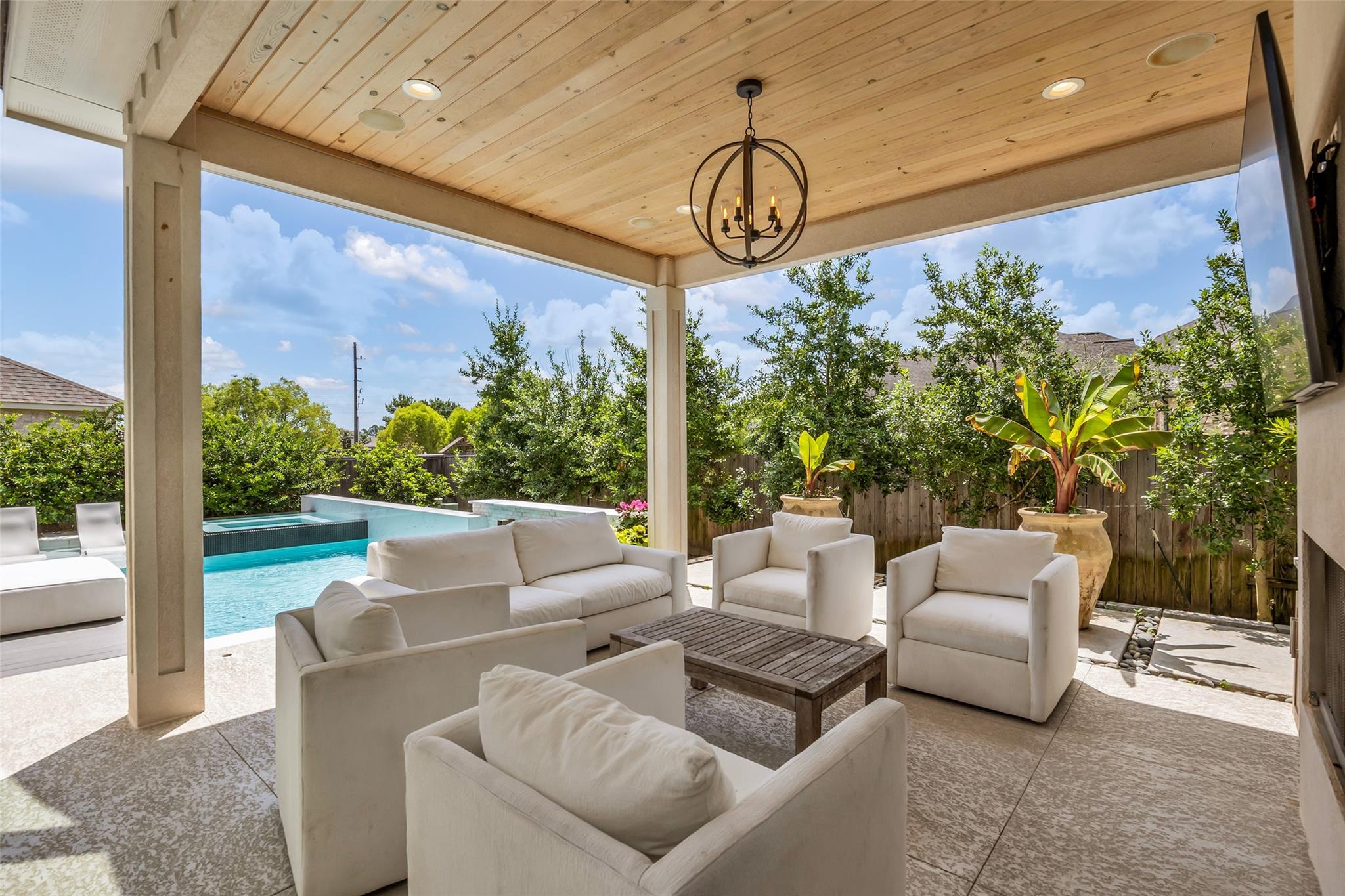 18 Botanical Vista Drive