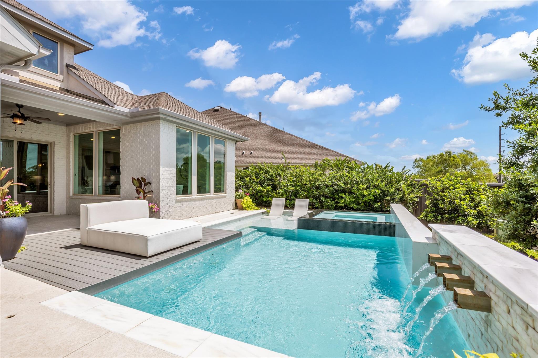 18 Botanical Vista Drive