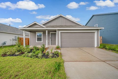 Photo of 25625 Rose Creek Drive, Cleveland, TX 77328 (MLS # 33990607)