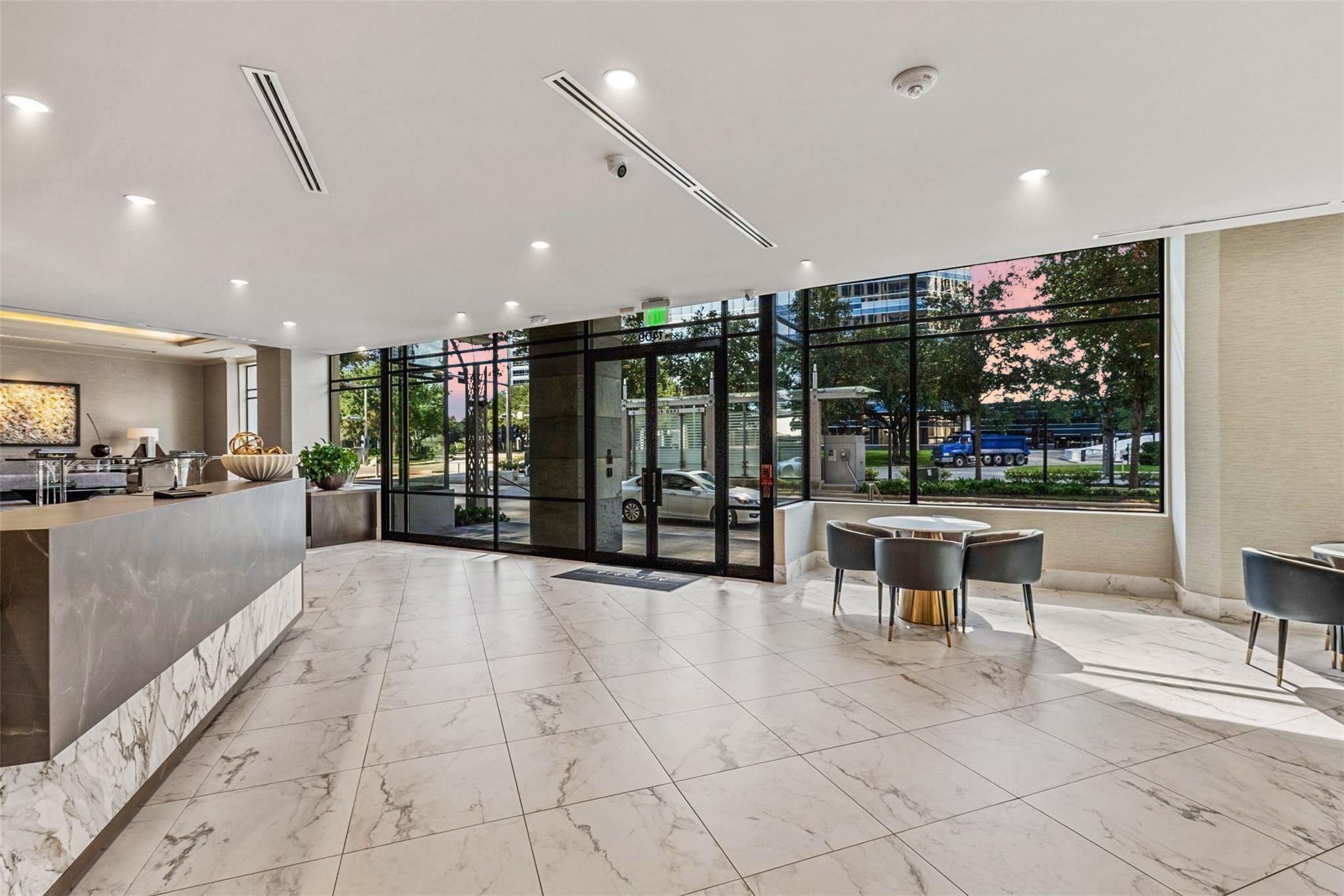 Houston, Texas 77056, United States, 3 Bedrooms Bedrooms, ,4 BathroomsBathrooms,Residential,Active,210179