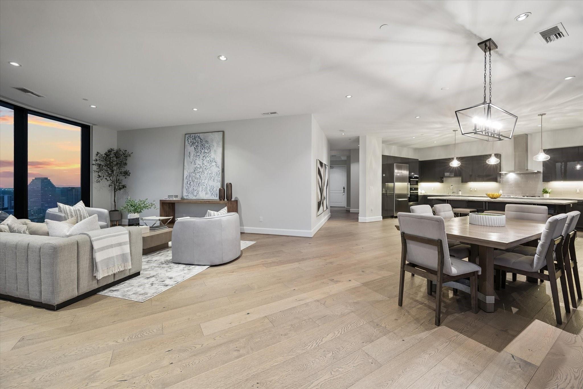 Houston, Texas 77056, United States, 3 Bedrooms Bedrooms, ,4 BathroomsBathrooms,Residential,Active,210179