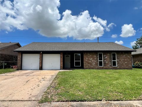 Photo of 4143 Bermuda Drive, Pasadena, TX 77503 (MLS # 17899983)