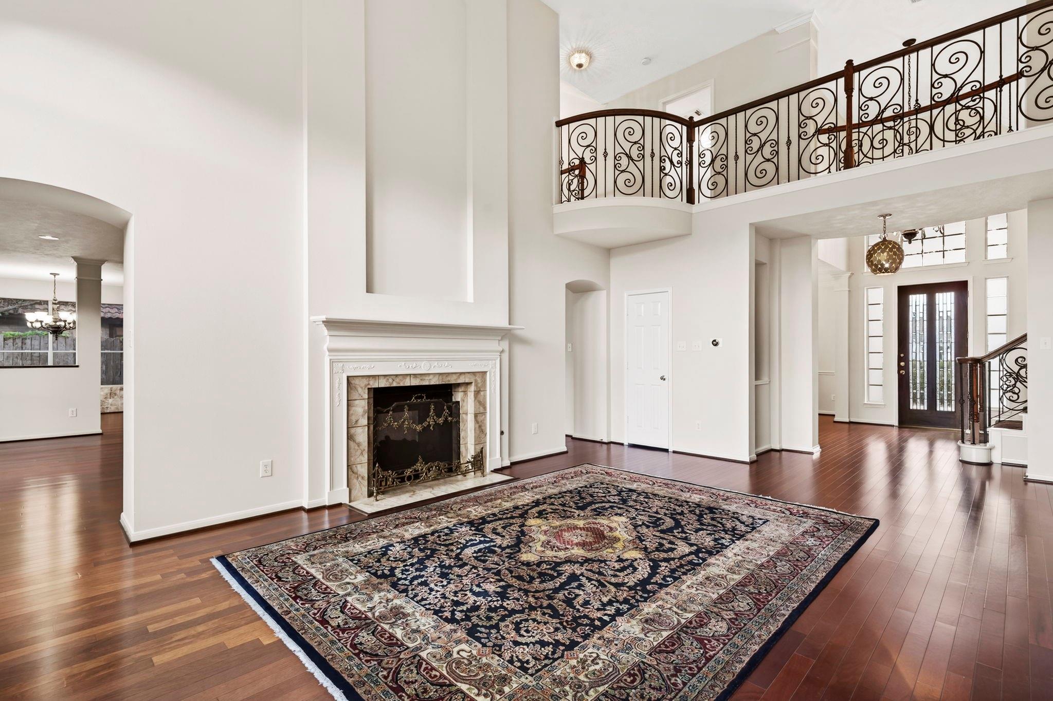 3322 Country Club Boulevard