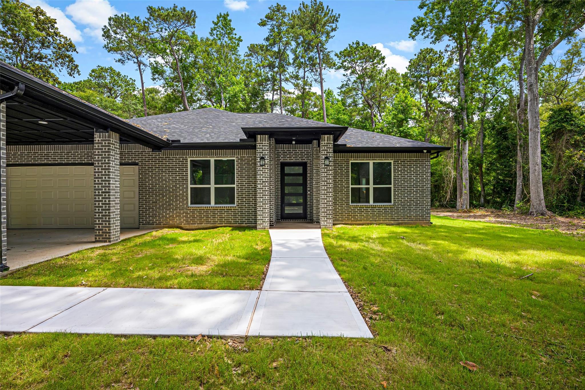 172 County Road 3669 N