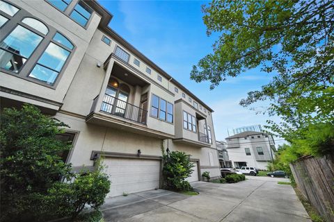 Photo of 2318 Camden Drive, Houston, TX 77021 (MLS # 41485831) Photo of 2318 Camden Drive, Houston, TX 77021 (MLS # 41485831)