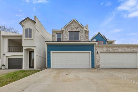 Photo of 117 Capetown Lane, Conroe, TX 77356 (MLS # 29002462)